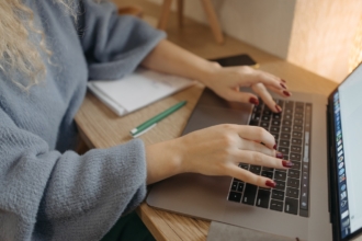 21 website usability survey questions to ask your user
