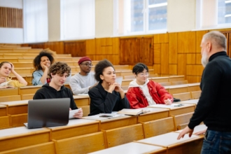 AI in the classroom: Transforming teaching and empowering students